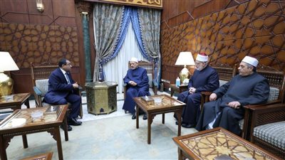 شيخ الأزهر يُعرب عن تقديره لدعم الرئيس السيسي للتعليم الأزهري