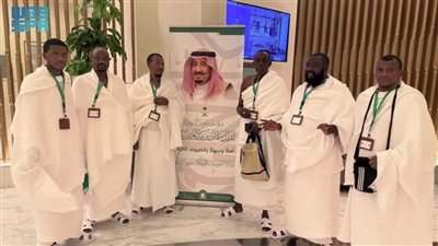 ضيوف برنامج ضيوف خادم الحرمين الشريفين للعمرة والزيارة يقضون أيامًا عظيمة بجوار بيت الله الحرام 