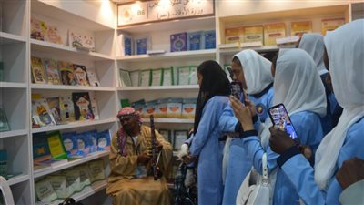 السياحة المعرفية لطلاب حلايب وشلاتين بجناح المجلس الأعلى للشئون الإسلامية في معرض الكتاب 