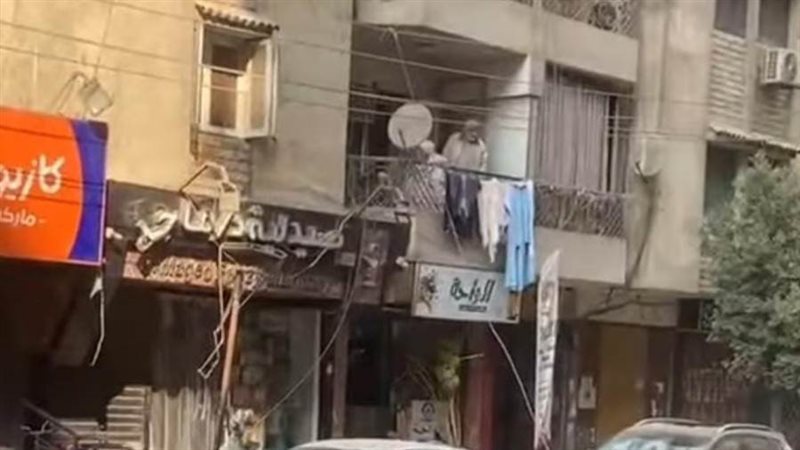 انهيار حائط شرفة