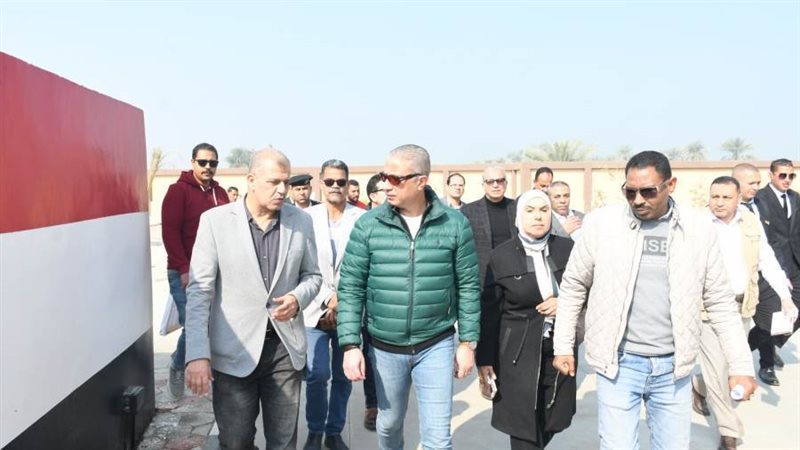 محافظ الفيوم يتفقد