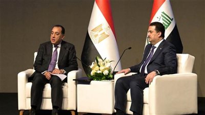 رئيسا وزراء مصر والعراق يترأسان منتدى 
