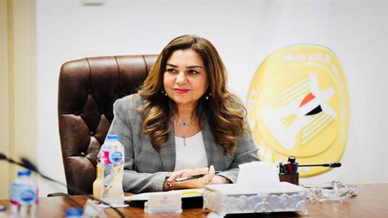 الدكتورة منال عوض