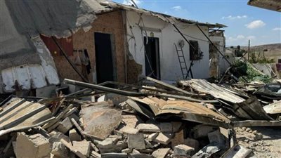 الاحتلال يجبر مواطنا على هدم منزله ذاتيا في القدس