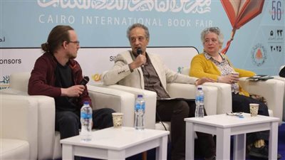 «الفكر العربي بين الترجمة والانتشار».. نقاش أكاديمي في معرض الكتاب