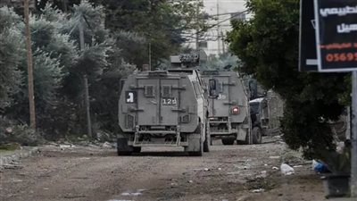 عاجل.. الاحتلال يداهم منازل في طولكرم وضواحيها