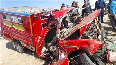 مصرع 3 أشخاص وإصابة 15 في حادث انقلاب سيارة بالفيوم 