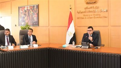 وزير الإسكان يتابع الموقف التنفيذي لمشروع منطقة الأعمال المركزية بالعاصمة الإدارية