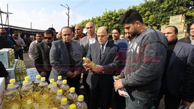 محافظ كفر الشيخ يفتتح أسواق 
