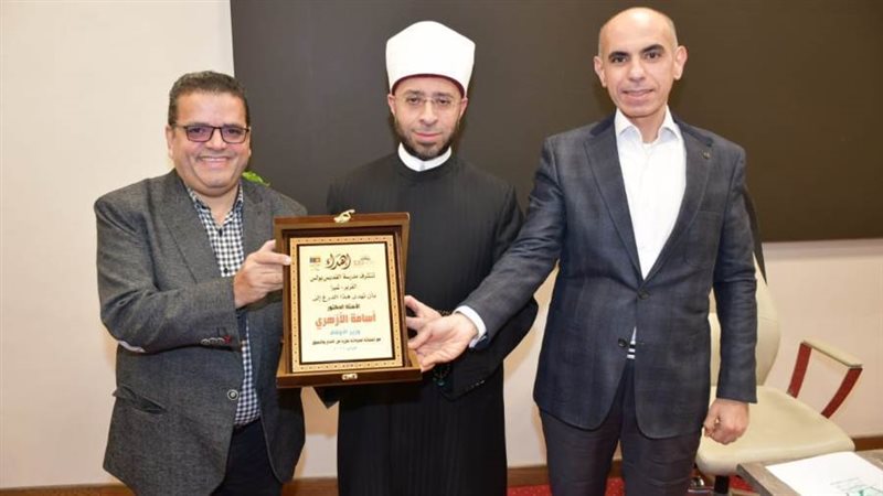 تقديم درع المدرسة