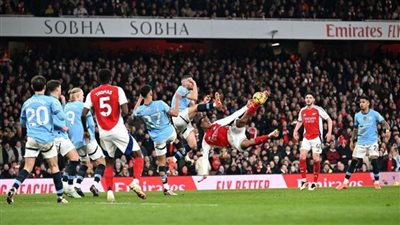 عاجل.. خماسية أرسنال تلقن مانشستر سيتي درسًا قاسيًا في الإمارات