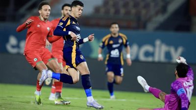 الأهلي يطارد صدارة الدوري بثلاثية في شباك مودرن سبورت