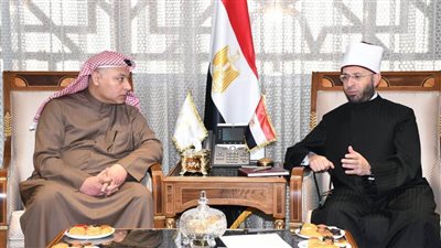 وزير الأوقاف يستقبل مدير المكتب الكويتي للمشروعات الخيرية بالقاهرة 