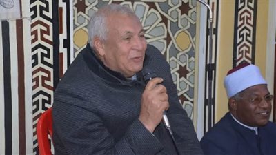 محافظ الوادي الجديد يوجه بحلول عاجلة لدعم الخدمات الصحية والمجتمعية