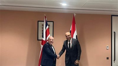 وزير الطيران المدني يختتم زيارته الرسمية للندن بلقاء مع الوزير المفوض البريطاني لشئون الطيران