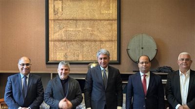 وزير السياحة والآثار يجري لقاء مع اتحاد شركات السياحة التركي