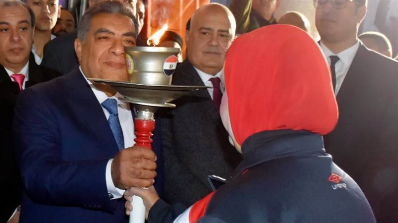 ايقاد الشعلة