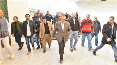 محافظ أسيوط يتفقد جمعية هيئة الشبان العالمية بمدينة منفلوط لمتابعة سير العمل والخدمات المقدمة