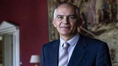 سفير فرنسا ببيروت يؤكد أن بلاده ستكون على الموعد لدعم رئيس الحكومة اللبنانية الجديد