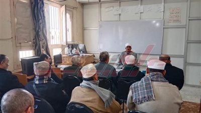 بحث الاستعدادات النهائية لبدء الفصل الدراسي الثاني بأزهر كفر الشيخ