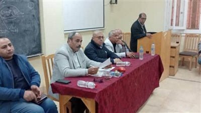 محافظة الوادي الجديد تواصل جهودها في مكافحة سوسة النخيل الحمراء بمدينة الداخلة