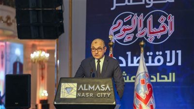  وزير قطاع الأعمال العام: نعمل على تحديث المصانع التابعة وإحياء صناعات وتعظيم القيمة المضافة 