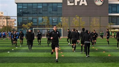 ورشة تطوير التحكيم.. محاضرة عملية ومباراة ودية و7 دقائق لكل طاقم