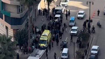 مصرع عاملين محارة سقطت بهم السقالة من الدور الثامن