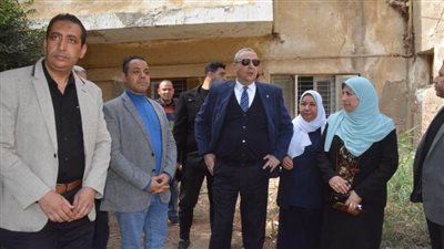  بالصور.. محافظ الغربية يتفقد الخدمات والرعاية بمستشفى قطور المركزي