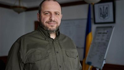 وزير الدفاع الأوكراني: السلام العادل مرهون بقوة أوكرانيا عسكريًا