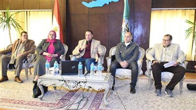 خلال ندوة للإصلاح الإداري.. الأفراد هم أساس تقدم الشعوب 