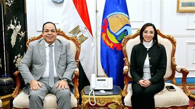 محافظ البحيرة تستقبل رئيس 