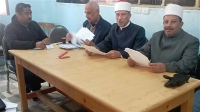 إدارة طهطا الأزهرية تُنهي توزيع معلمي الحصة لسد العجز بالمعاهد