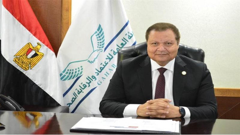 الدكتور أحمد طه رئيس