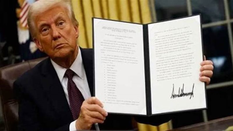 ترامب يصدر أمرا تنفيذيا