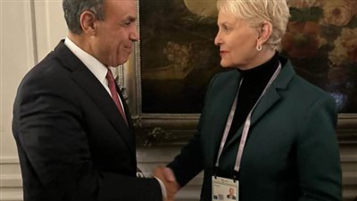 وزير الخارجية والهجرة يلتقي المديرة التنفيذية لبرنامج الغذاء العالمي