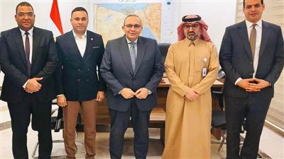 اتحاد شباب المصريين بالخارج يشيد بدور السفارة المصرية بالسعودية في تقوية العلاقات بين البلدين