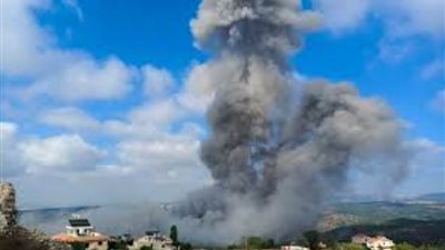 شهيد وجريحان جراء غارة إسرائيلية استهدفت سيارة جنوبي لبنان