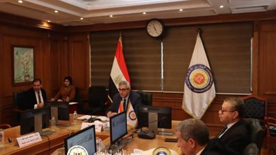 المجلس الأعلى لشؤون خدمة المجتمع وتنمية البيئة يعقد اجتماعه الدوري