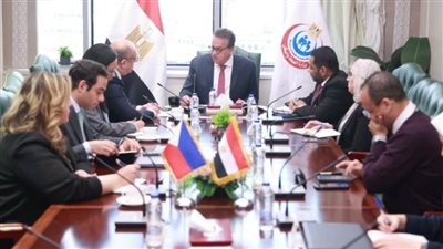 وزير الصحة يبحث مع سفير الفلبين سبل تعزيز التعاون في القطاع الصحي