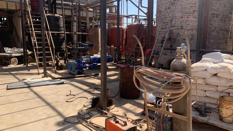 المصنع المضبوط