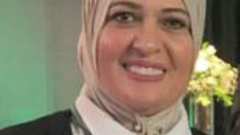 نادية عز الدين