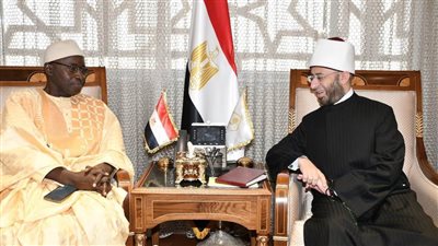 وزير الأوقاف يستقبل المستشار الديني للرئيس السنغالي