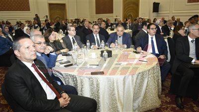 رئيس جامعة كفر الشيخ يشارك في إطلاق 