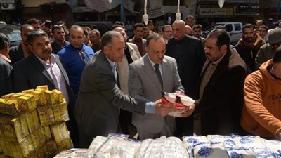 محافظ أسيوط يفتتح منافذ ومعارض 