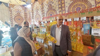 وكيل وزارة التموين بالبحر الأحمر يقود حملة تموينية على المخابز والسوبر ماركت