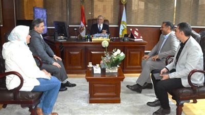  بالصور.. محافظ الغربية: فلسفة قانون المحال الجديد تستهدف اختصار الإجراءات والدورة المستندية