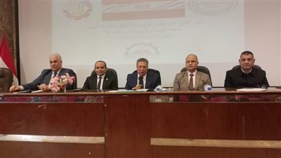 بالصور ..عقد اللقاء الثاني لجلسات الحوار المجتمعى لتعليم البحيرة بمركز إعداد القادة التربويين