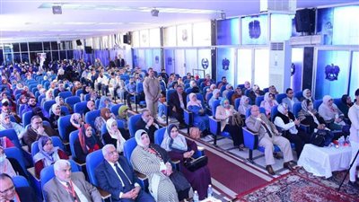 افتتاح المؤتمر العلمي السنوي الأول لقسم طب الأطفال بسوهاج