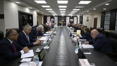 الوزراء الفلسطيني: تأخير الدوام اعتبارا من غد الأحد إلى الثلاثاء المقبل